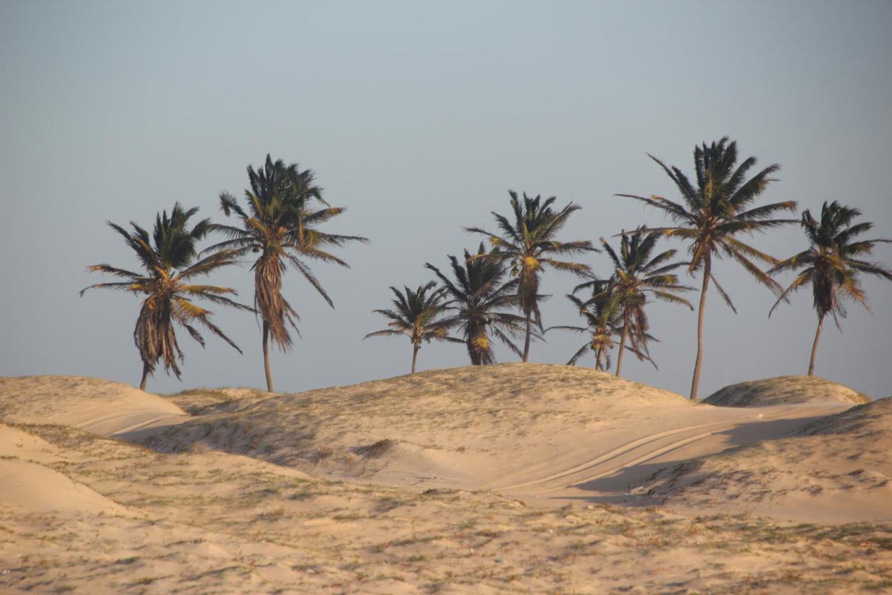 Indiana Kite School And Hostel Кумбуко Экстерьер фото
